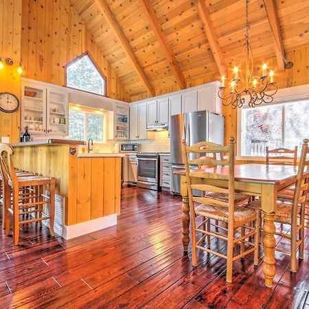 Gorgeous Lake Arrowhead Retreat Game Room And Deck Екстериор снимка
