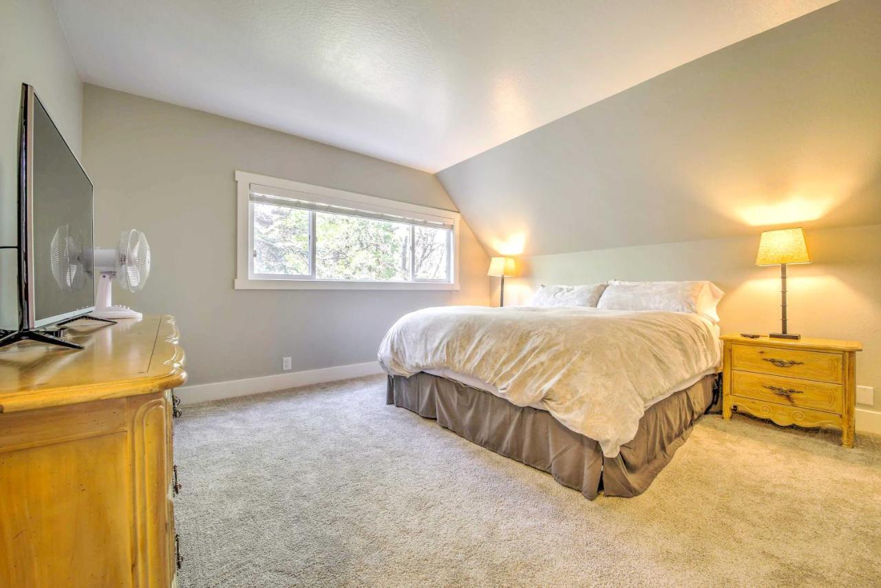 Gorgeous Lake Arrowhead Retreat Game Room And Deck Екстериор снимка